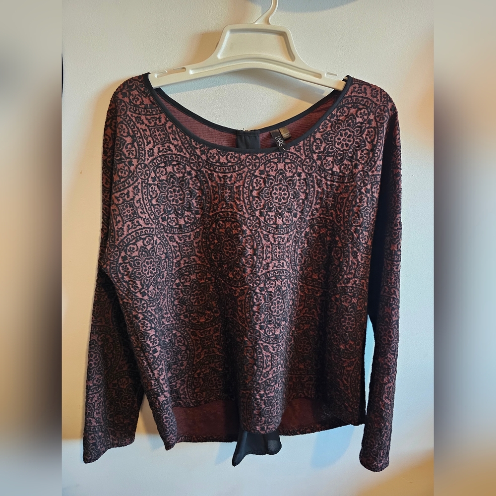 Lapis long-sleeved top black reddish-brown medallion pattern Zipperback Sheer
